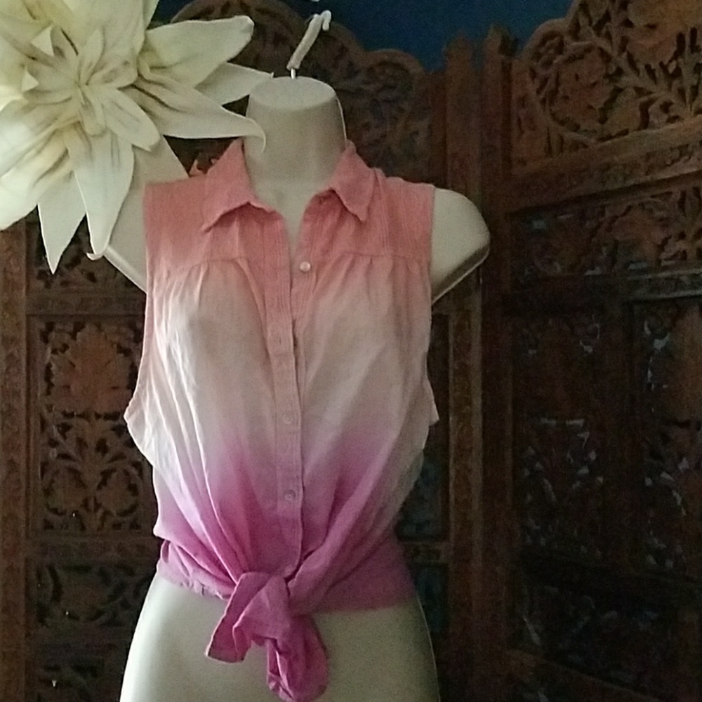 Ombre sleeveless shirt purple pink orange large